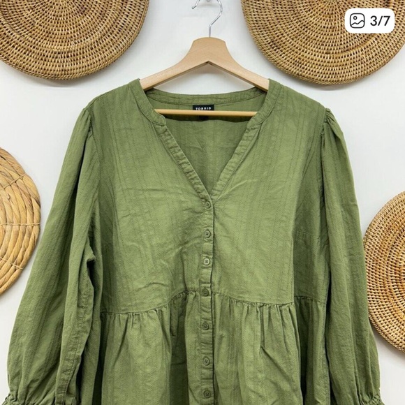 Torrid Green Button Front Cotton V-Neck Babydoll Long Sleeve Blouse Plus Size 1X - Picture 3 of 6
